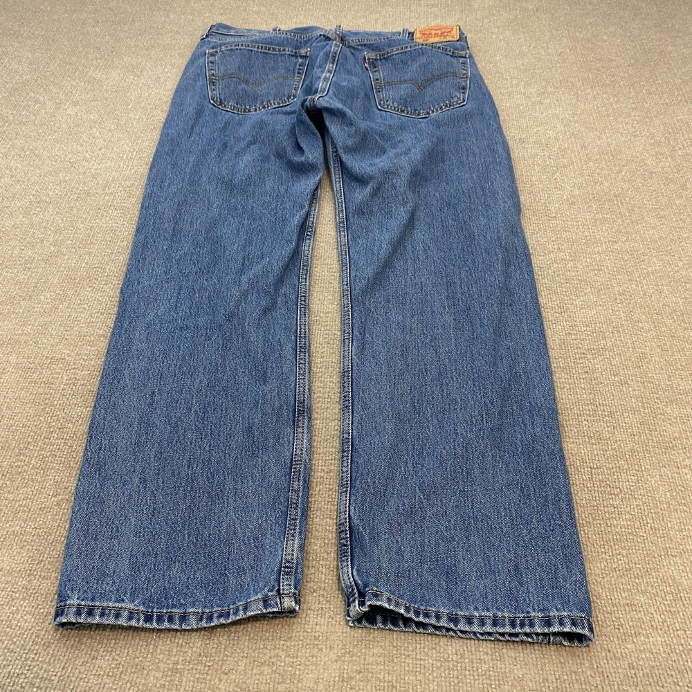 Levis 505 Jeans Mens 38x32 Blue Medium Wash Straight Leg 100% Cotton Denim Pants